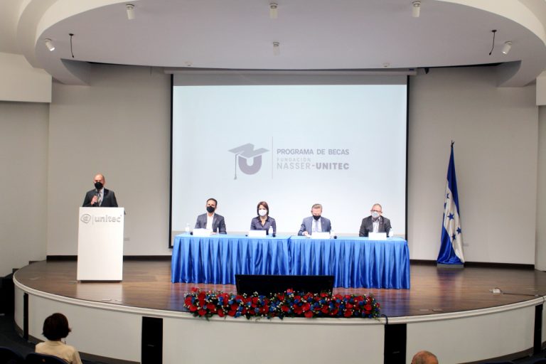 » Fundación Nasser y UNITEC crean programa de becas