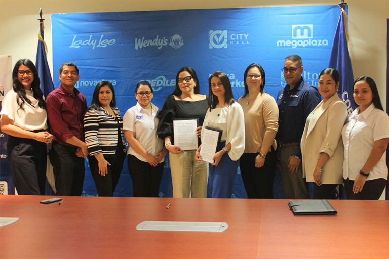 UNITEC y CEUTEC firman convenio estratégico con Lady Lee para impulsar oportunidades de formación profesional