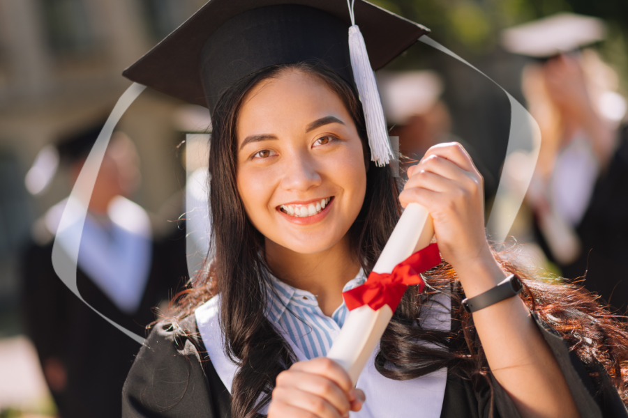 Abrí la puerta a tu futuro: ¿Por qué estudiar una licenciatura es tu mejor opción?