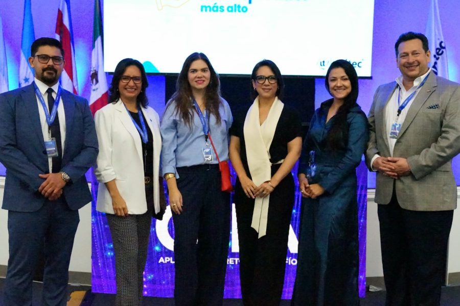 unitec-reune-a-expertos-en-el-congreso-internacional-en-ia-ciia 05
