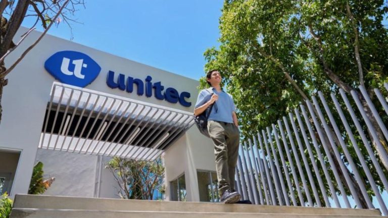 Cómo el Centro de Empleabilidad de UNITEC y 1Mentor te preparan desde el primer día